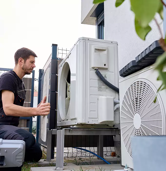 Why Orem, UT Homeowners Choose Desert Star HVAC for AC Condenser Repair?